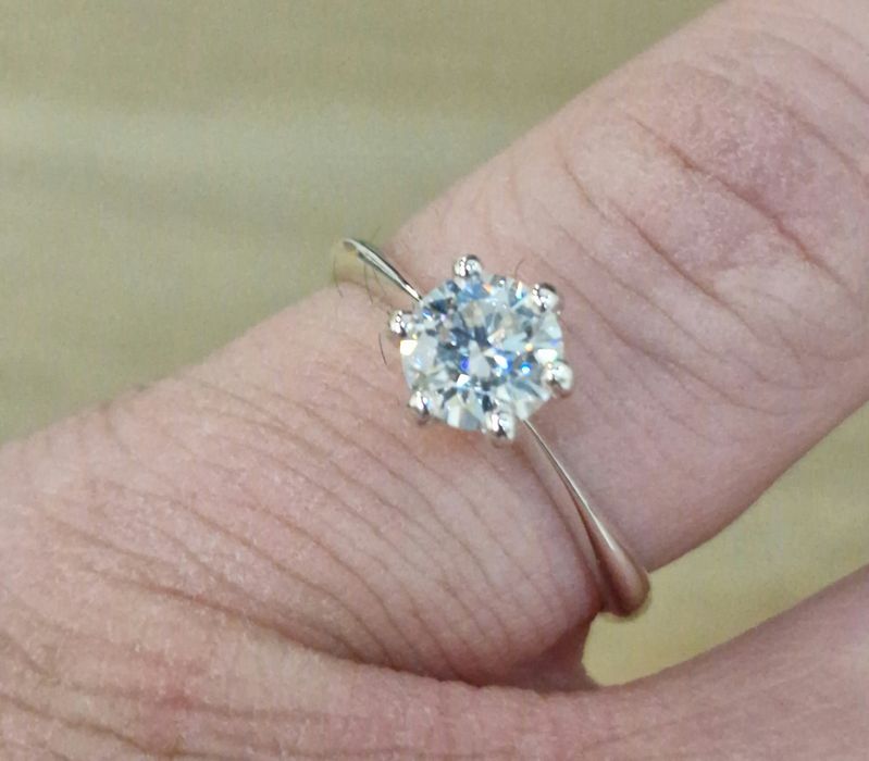 925 Pierścionek Zaręczynowy Moissanit 1.0 ct GRA CERTYFIKAT