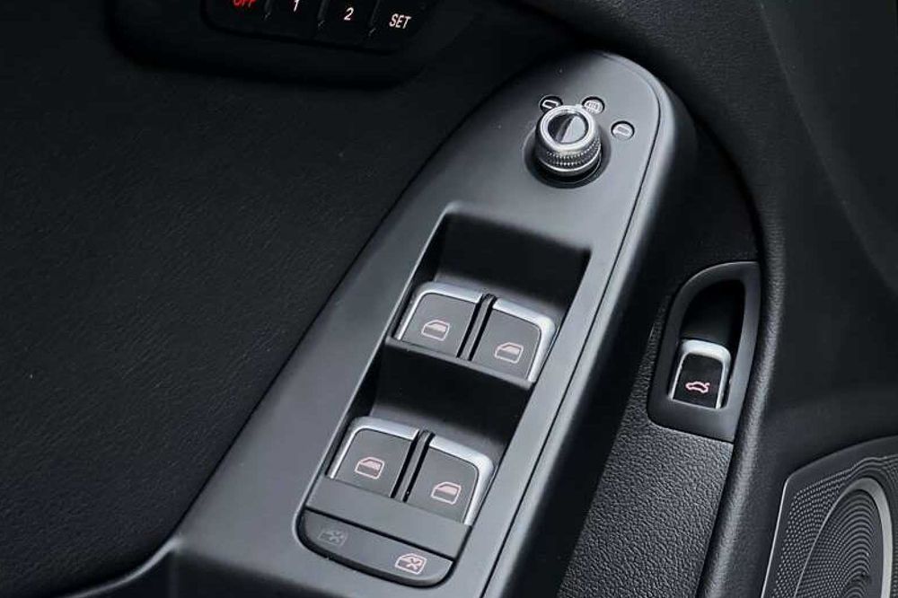 Продам Audi A4 B8