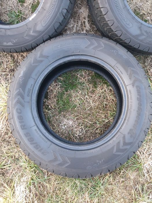 Opony letnie 215/65/ R16C do busa vivaro trafic primastar