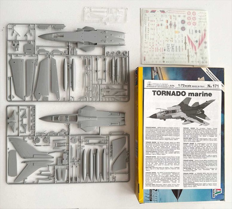Italieri_Panavia TORNADO “Strike Fighter” Nº171. ESc.1:72. Completo e como novo.