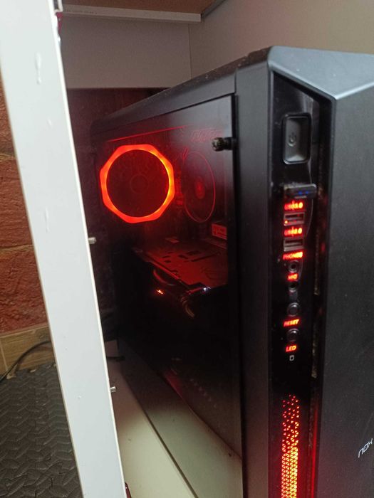 PC GAMING TORRE A FUNCIONAR PERFEITAMENTE