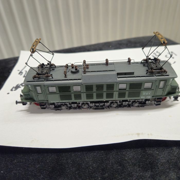 Model kolejki elektrycznej skala HQ