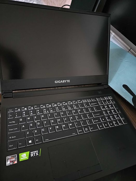 Ігровий Gigabyte A5 X1 (Ryzen 9, RTX 3070, 24GB RAM, 1.5TB SSD, 240Hz)