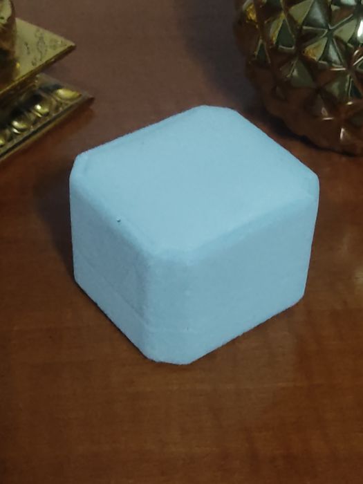 Anel de LUXO com Zircônia Preta