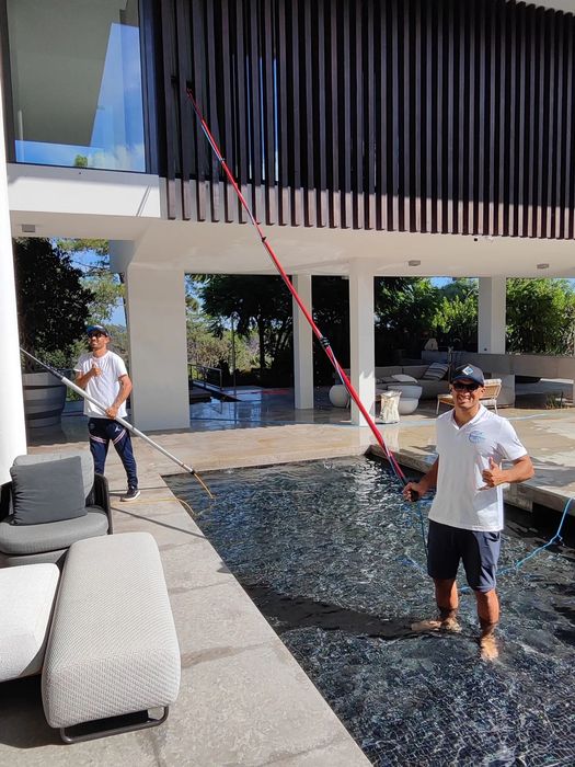 C’est Clean - Limpeza de Vidros / Exterior