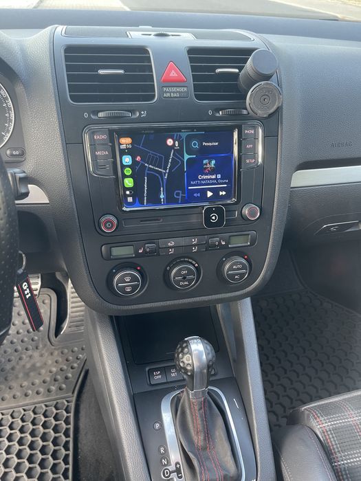 VW Golf GTI Edition 30