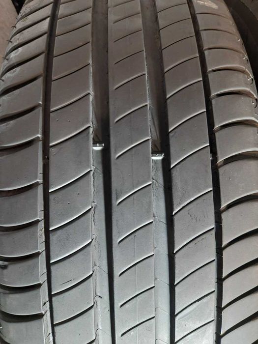 Шини 6,5мм 215/60 R17 MICHELIN Primacy 3 б/у літо склад