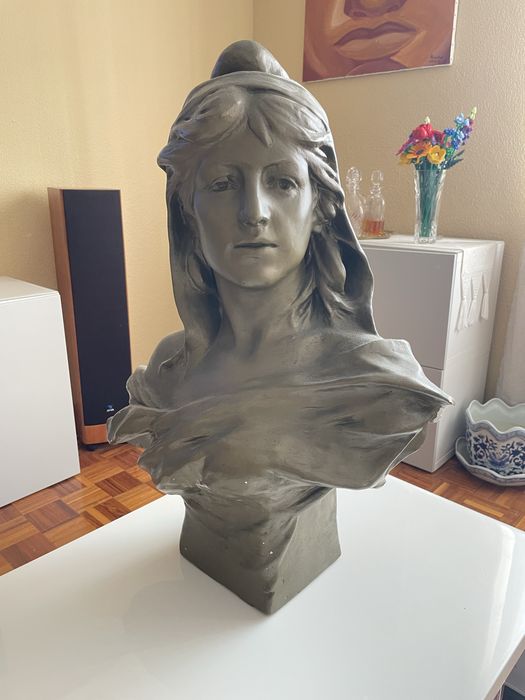 Busto Republica Portuguesa