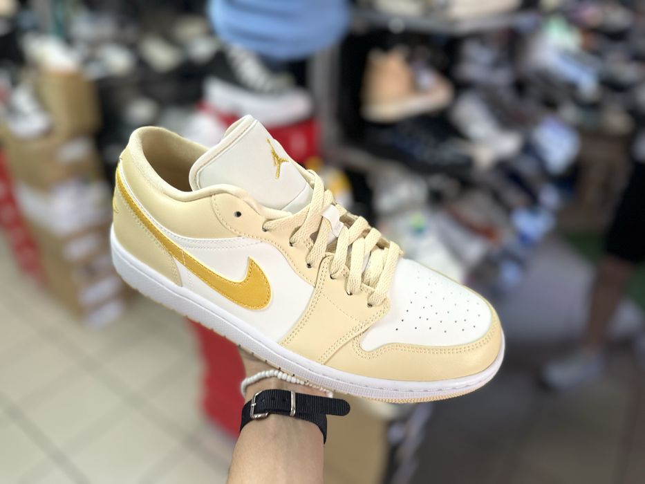 Кросівки Nike Air Jordan 1 low ( РОЗМІР 44,5 )