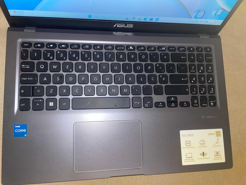 Portátil Asus i3-1115G4 (11th gen) FHD 256GB SSD I NOVO !!