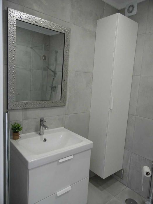 CASA BELLA VISTA -T2, A pé p/Praia, CENTRAL + estacionamento - LIVRE JUNHO + JULHO + AGOSTO + SET. - QUARTEIRA