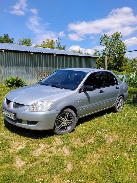 Mitsubishi lancer 9
