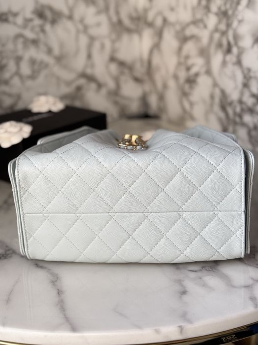 Torebka Chanel S25 Baby Blue