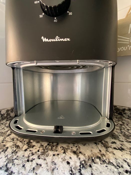 NOVA Fritadeira Sem Óleo Moulinex Easy Fry