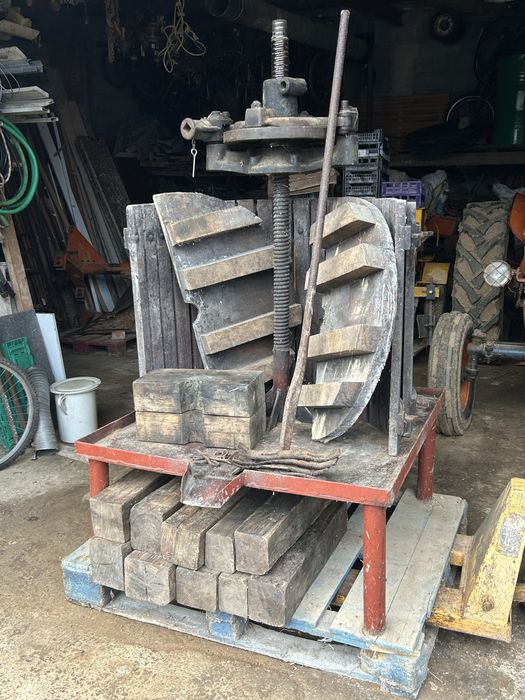 Prensa manual de vinho