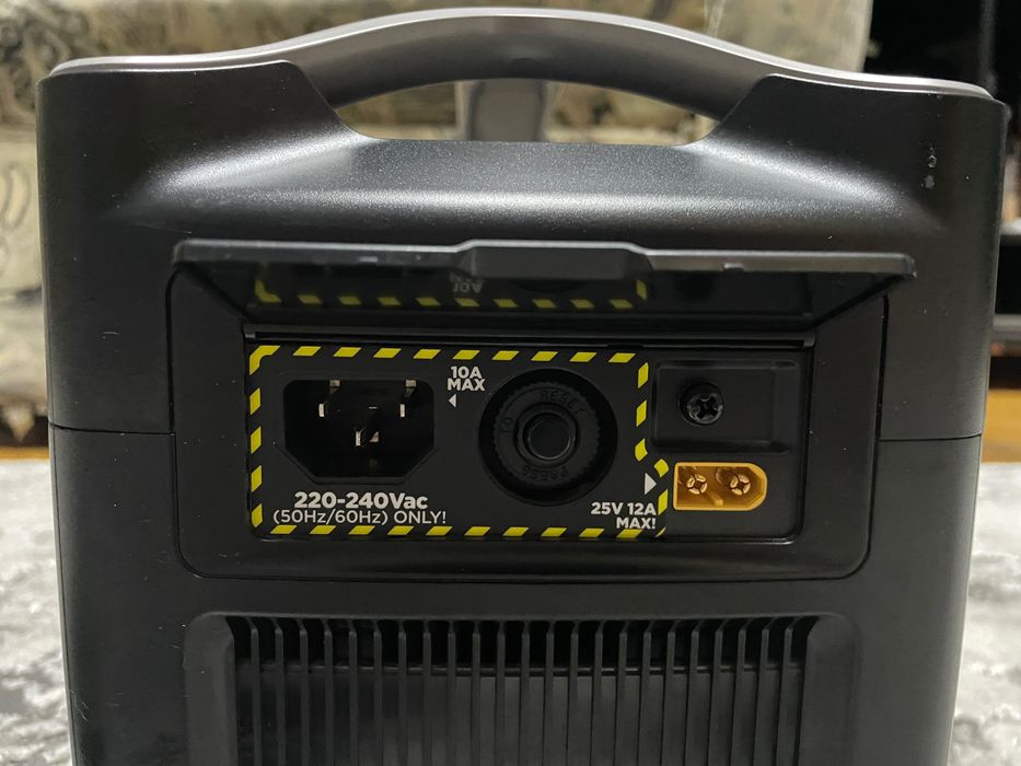 EcoFlow RIVER Pro 720Wh | Повний комплект | Гарний стан