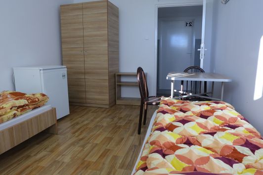 Pobyt Warszawa pracowniczy hotel nocleg wynajem kwatera 29zł łóżko