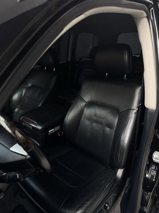 Продам автомобіль Land Cruiser 200 FL РЕСТ
