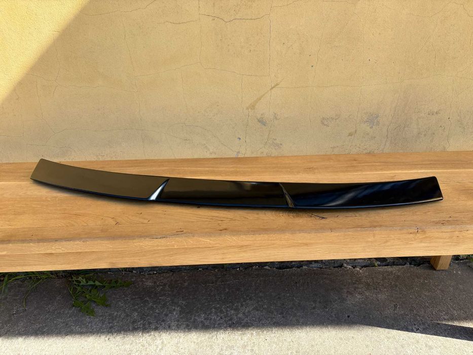 Спойлер Чорний глянець на ауди ауді A4 B9 | Бленда на вікно