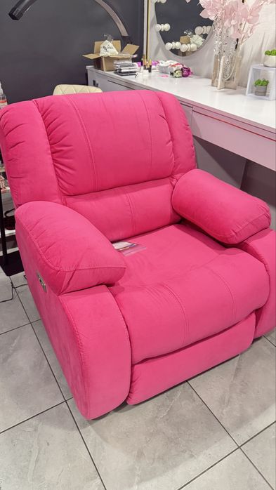 Кушетка реклайнер нова !