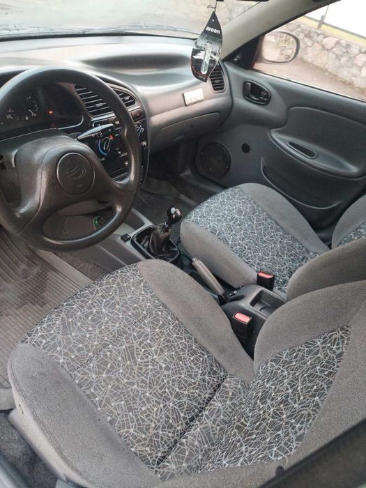 Daewoo Lanos 2009 рік