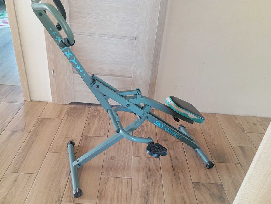 Maszyna do ćwiczeń Sky Crunch
