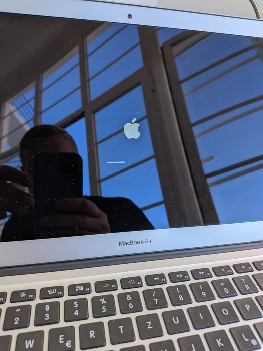 MacBook Air 13" Apple A1466 | Funciona perfeitamente | 130€