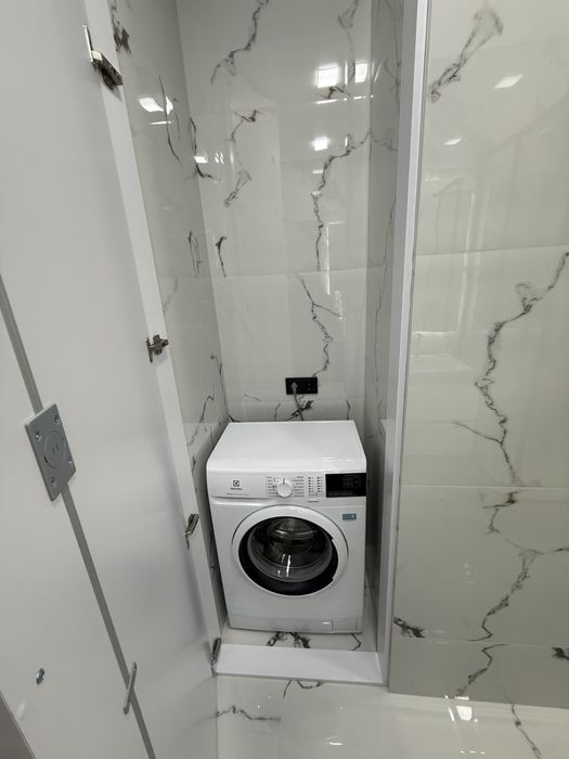 Продам 65 Жемчужина 2 отальные комнаты ул Краснова