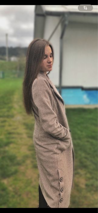 Пальто із поясом ,вживанне
