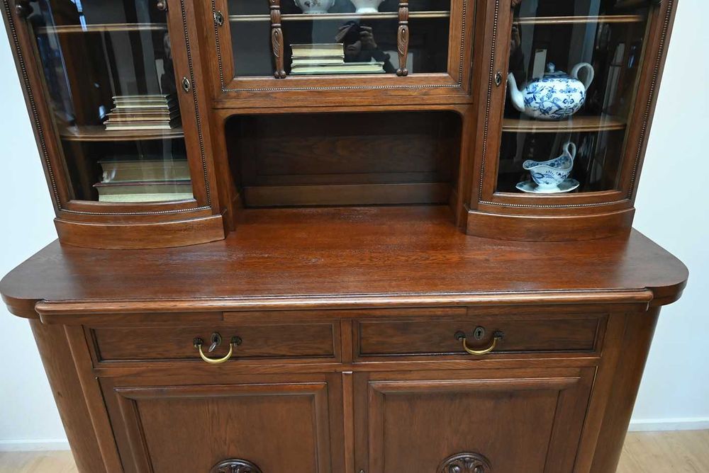 kredens międzywojenny 120806