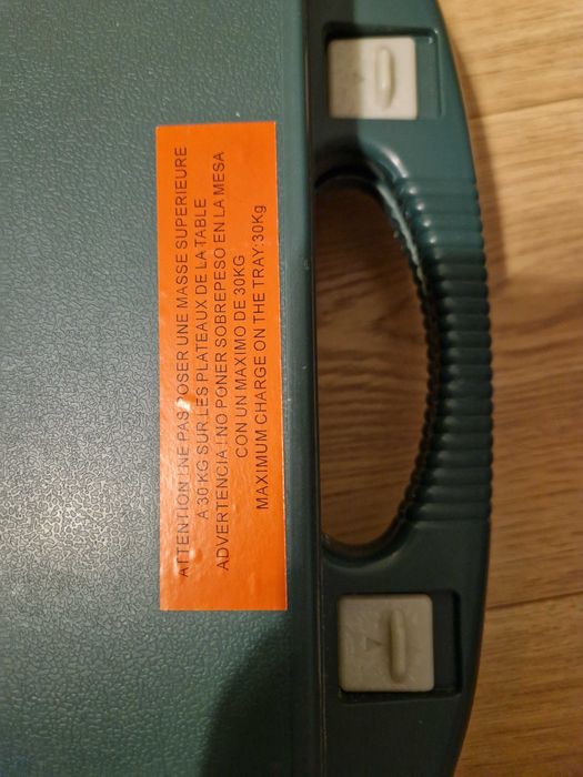 stolik turystyczny z krzesłami rozkładany (walizka)