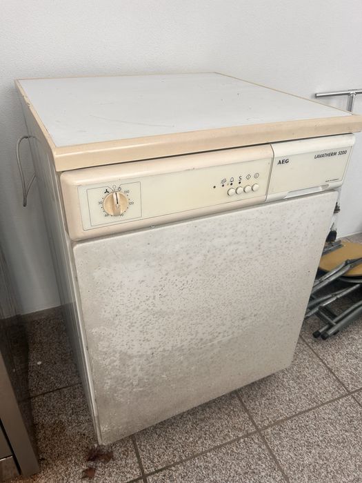 Maquina secar roupa 7kg AEG