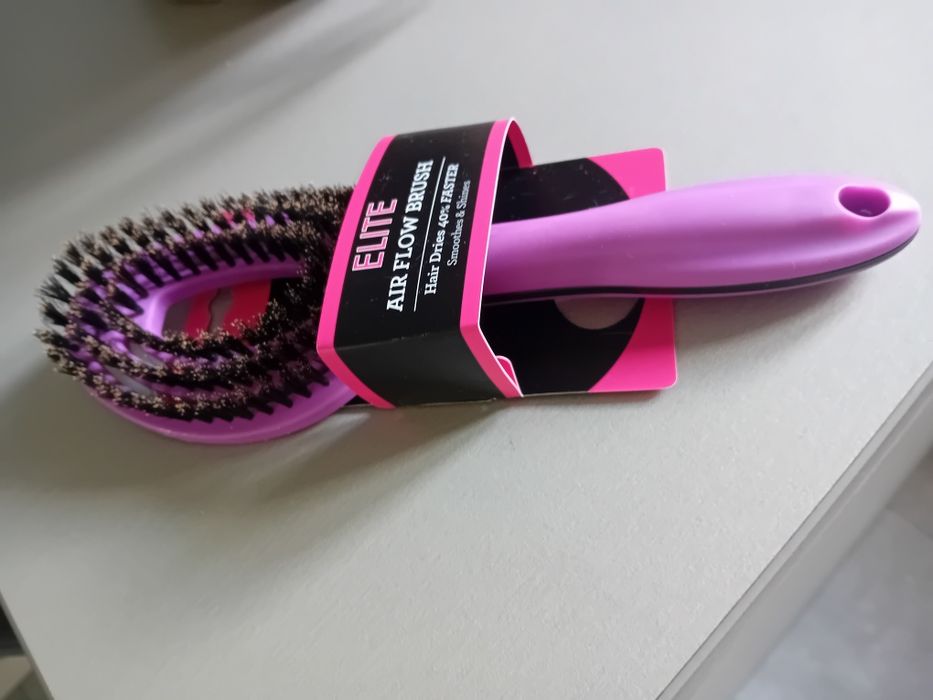 Elite Air Flow Brush  wentylowana szczotka do włosów