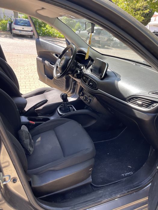Carro a venda ,quem esta interressado