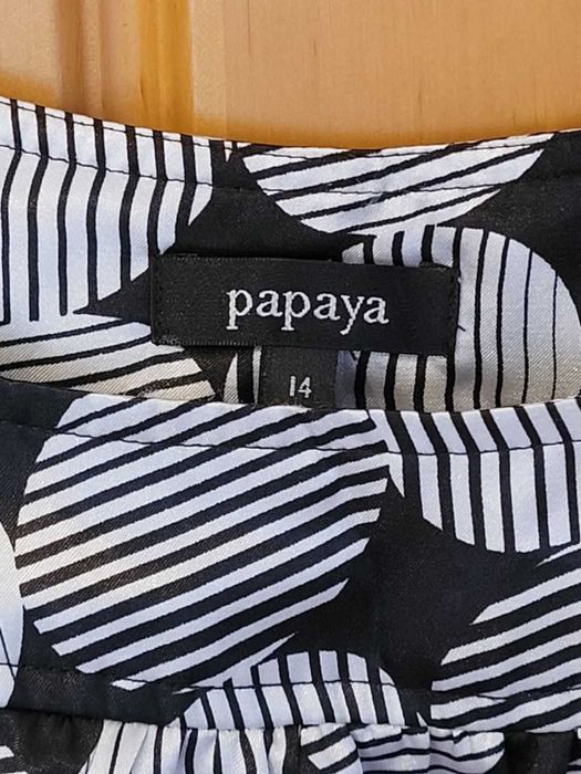 Bluzka  r 14     46  ...44