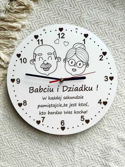 2 zegary dekoracje prezent moda niespodzianka