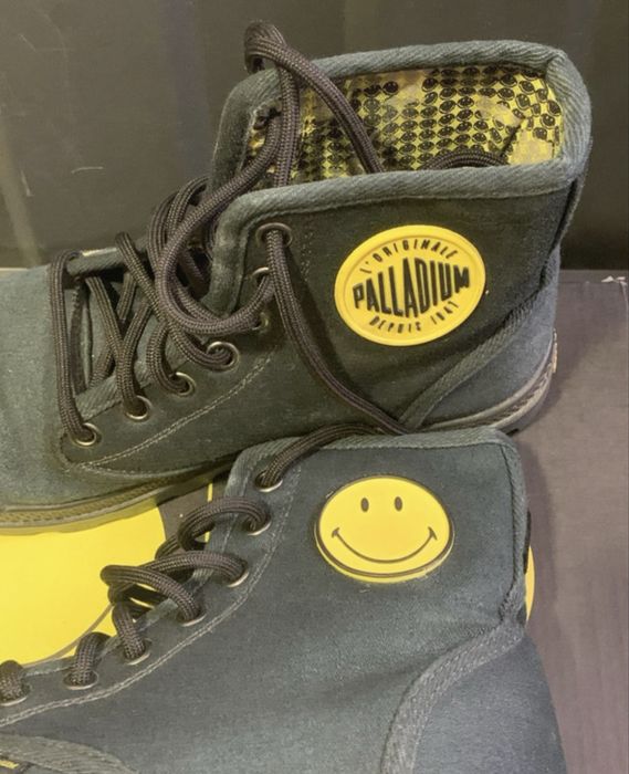 Botas Palladium Pampa Fest Pack Anthracite Smiley