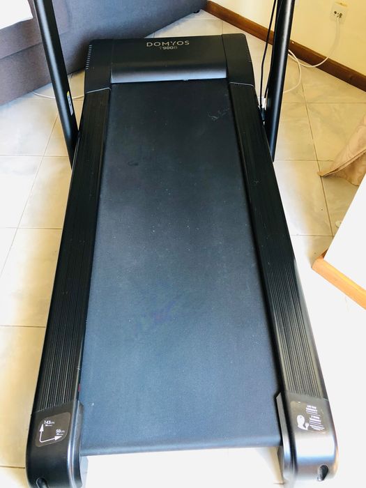 Passadeira Domyos T900B em bom estado – 200 €