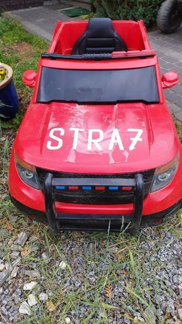 Auto  pojazd straż pożarna na akumulator