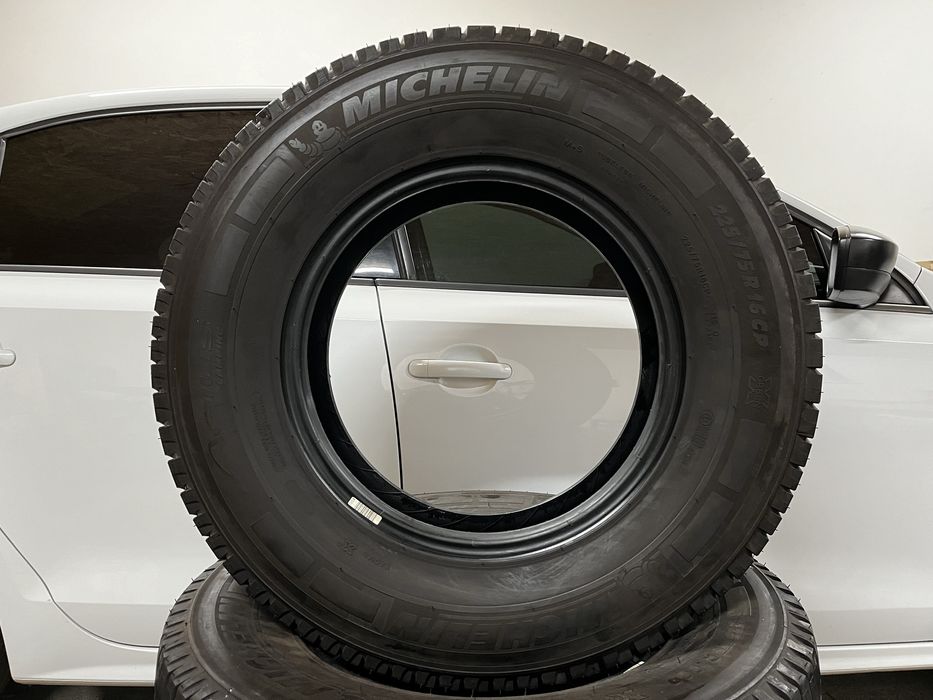 Michelin Agilis 225/75/16C