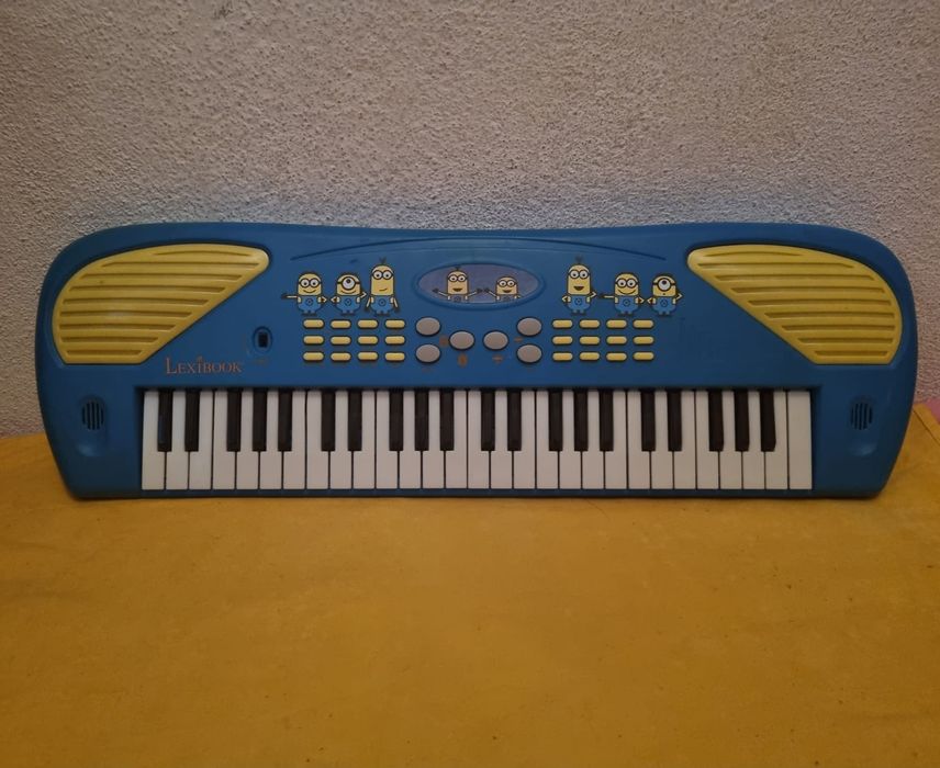 Piano a Pilhas e a Carregador