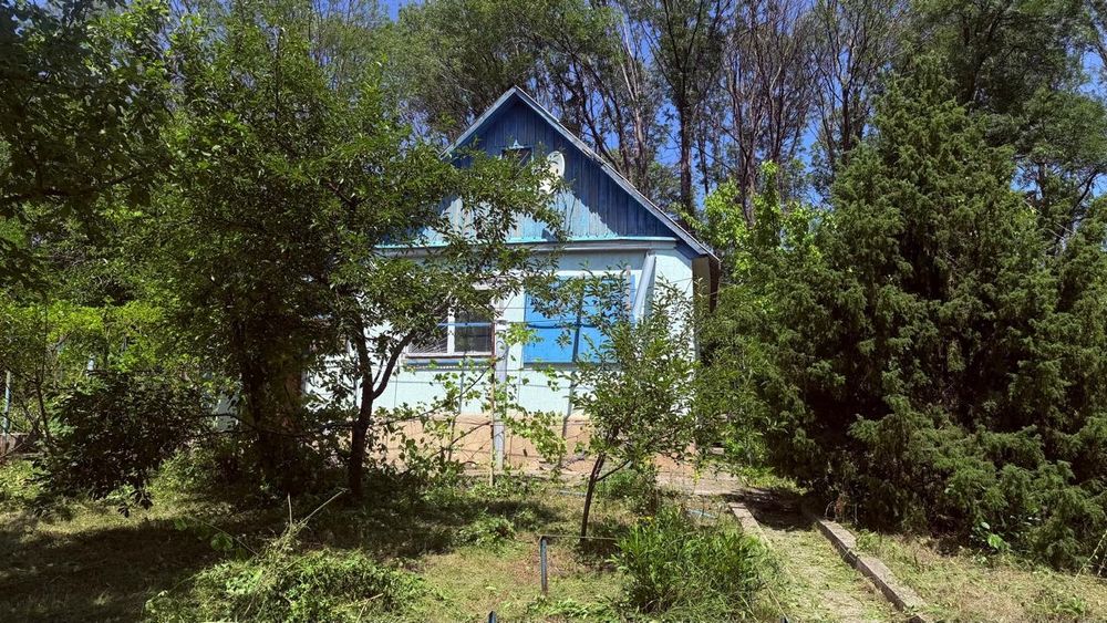 Продам дачу в пригороде Харькова. Посёлок Высокий.