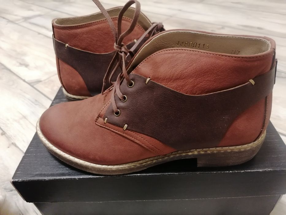 Skorzane trzewiki 36.