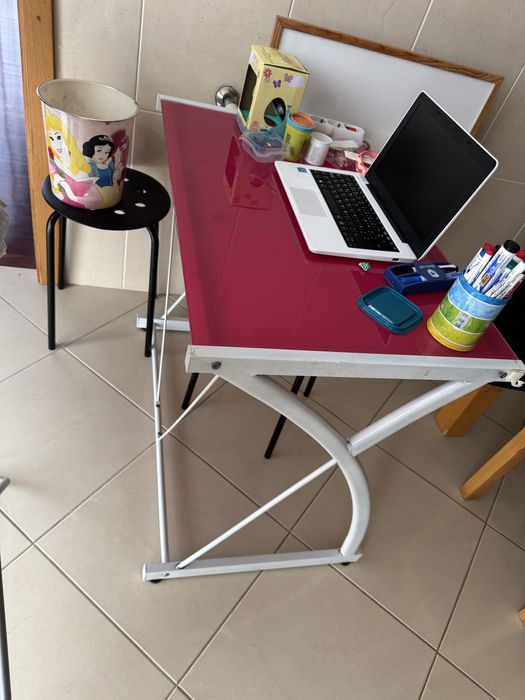 Secretária de Criança