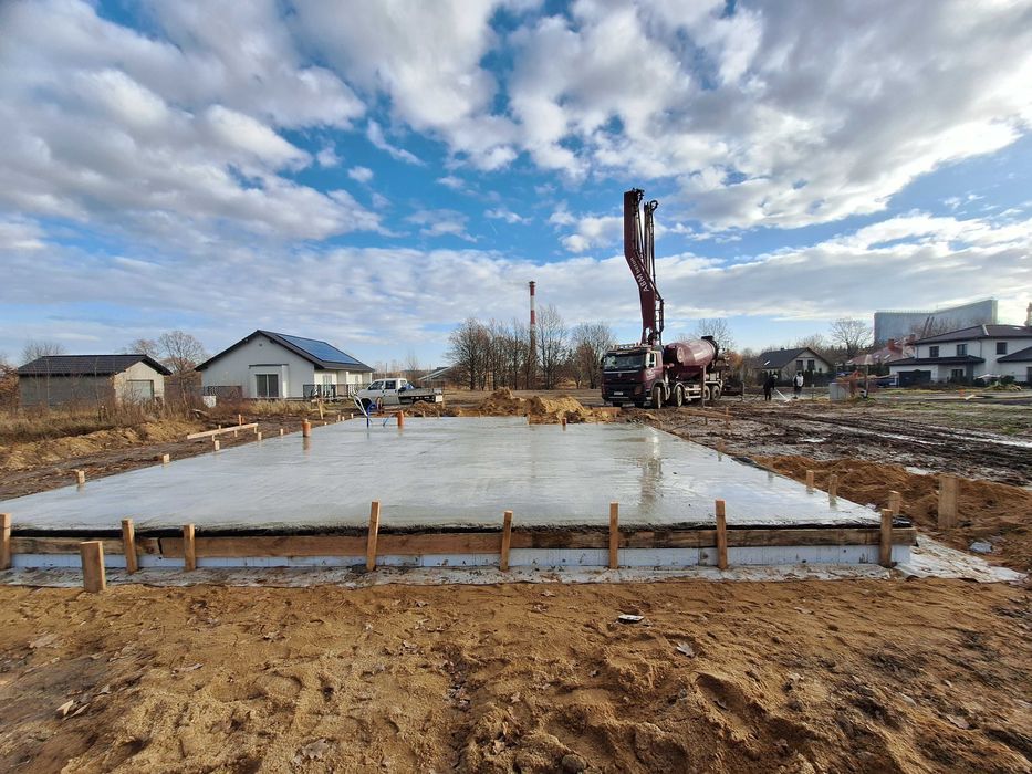 Budowa domów, płyty fundamentowe docieplenia pianapur, regipsy,remonty