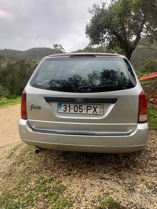 Ford Focus 1.4 gasolina Julho 2000, 201 mil Kms