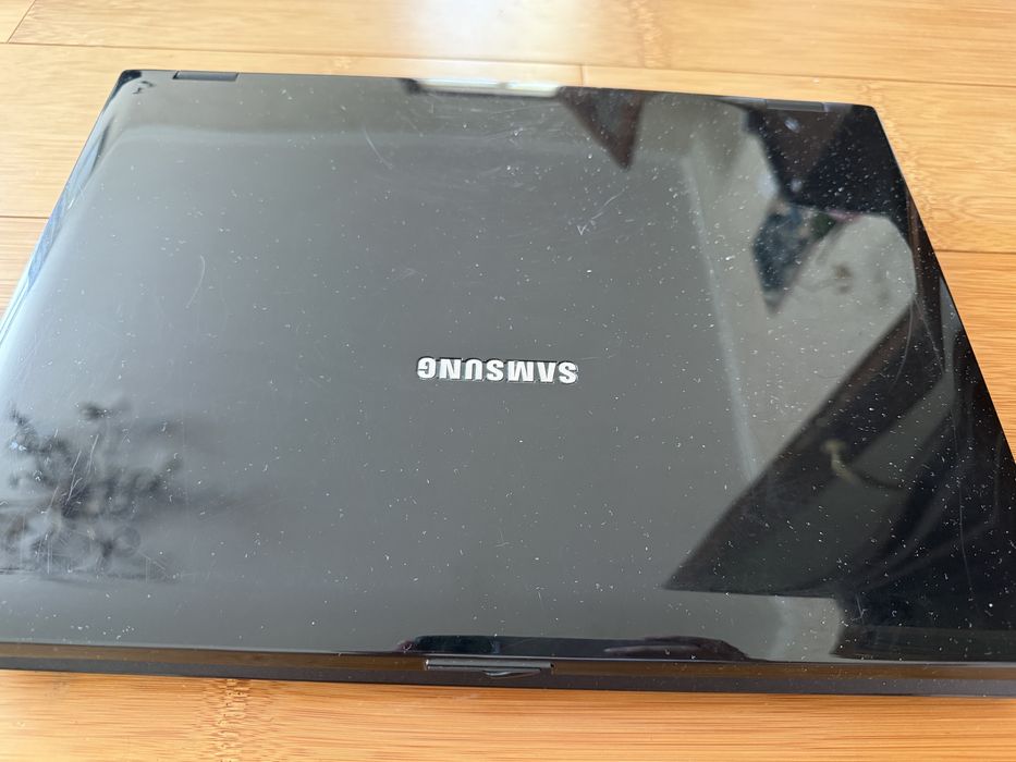 Ноутбук Samsung ,диагональ 15