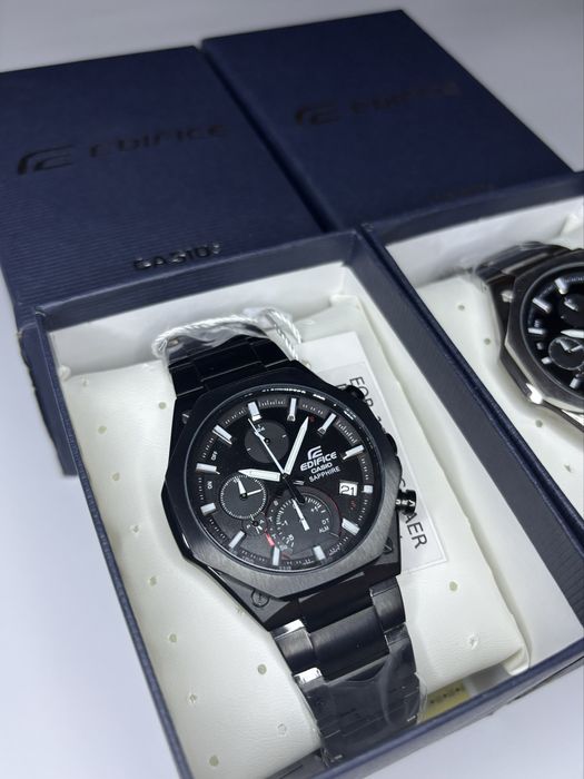 Годинник Casio Edifice EQB-1100D-1AER