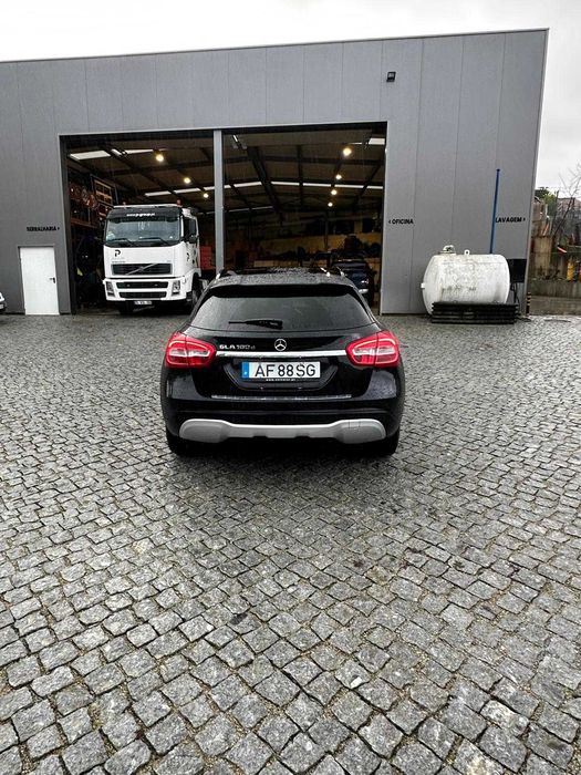 Mercedez GLA 180d