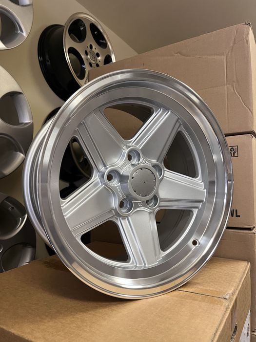 Jantes 16” / 17” 5x112 Novas Mercedes AMG Penta Classicos W123 w115